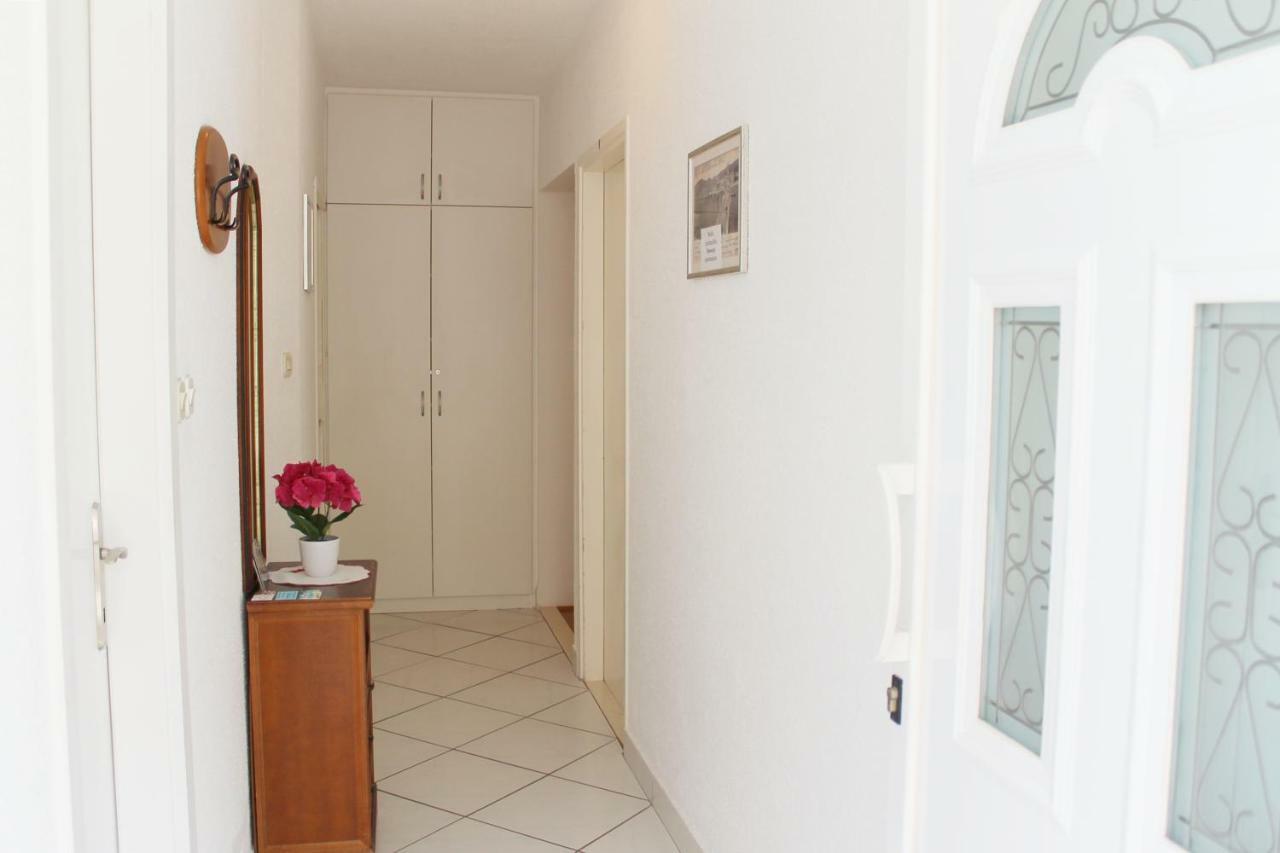 Mito Rooms And Apartments Trogir Exterior photo