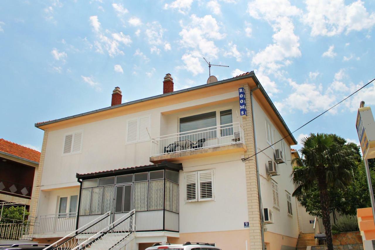 Mito Rooms And Apartments Trogir Exterior photo